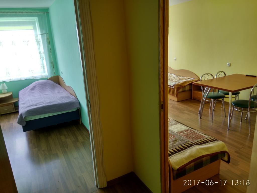 Viesbutis Jurbarkas Hotell Eksteriør bilde