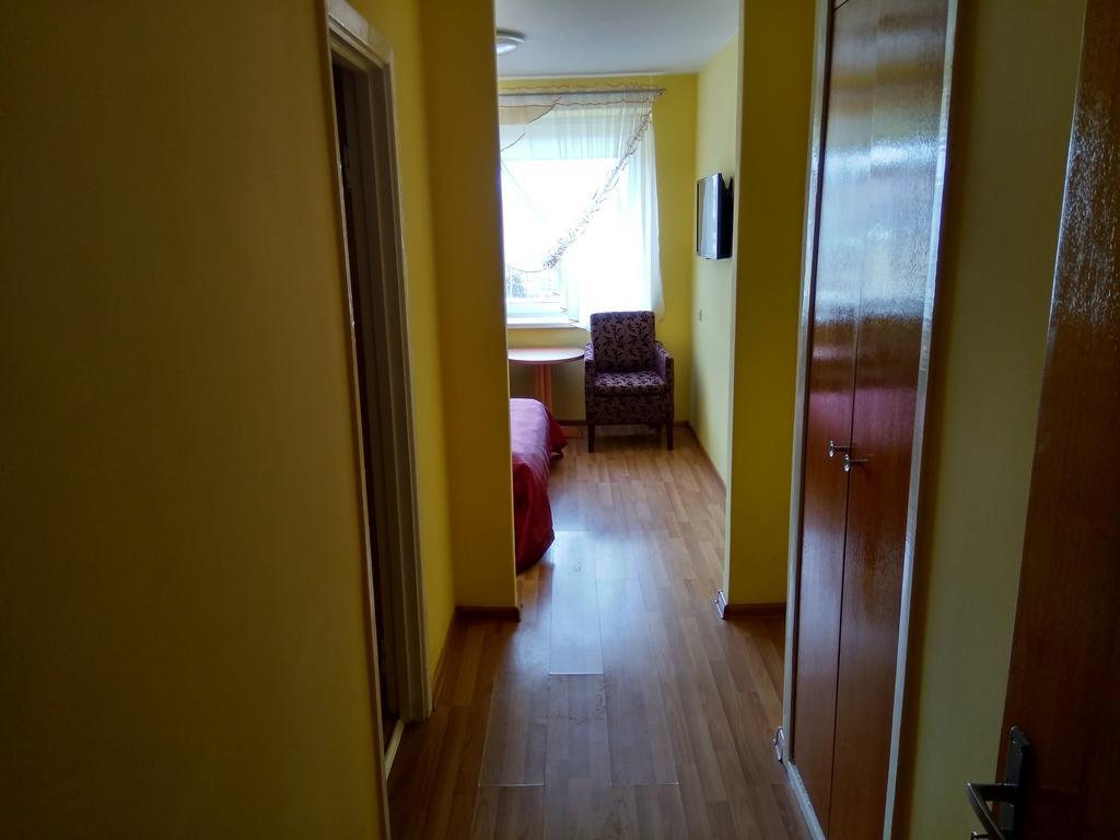 Viesbutis Jurbarkas Hotell Eksteriør bilde