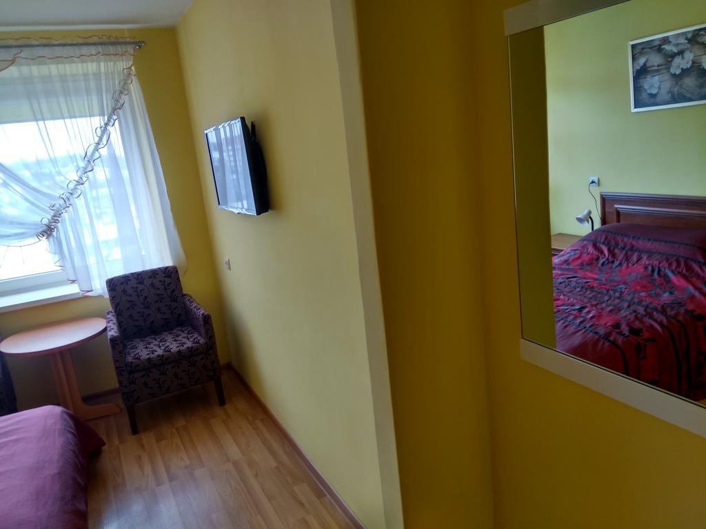 Viesbutis Jurbarkas Hotell Eksteriør bilde