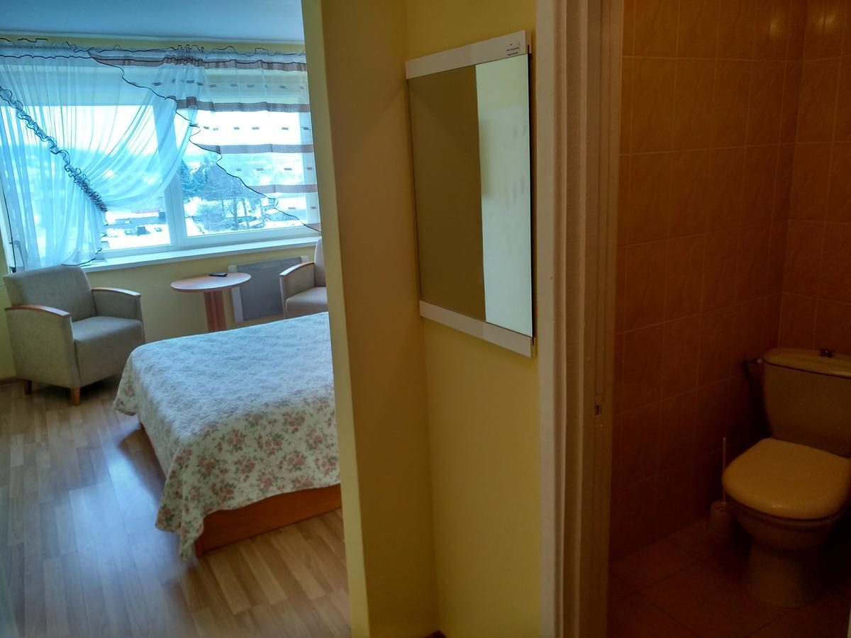 Viesbutis Jurbarkas Hotell Eksteriør bilde
